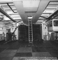 SRN4s damaged at sea